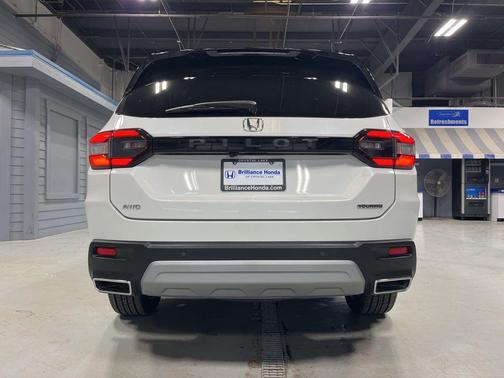 2024 Honda Pilot Touring