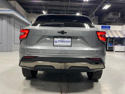 Sterling Gray Metallic 2024 Chevrolet Trax ACTIV