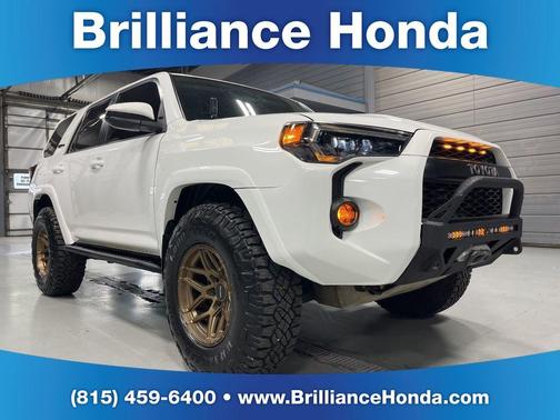 Super White 2017 Toyota 4Runner TRD Pro