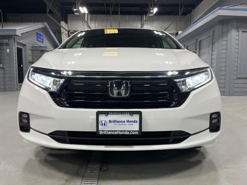 Platinum White Pearl 2021 Honda Odyssey LX