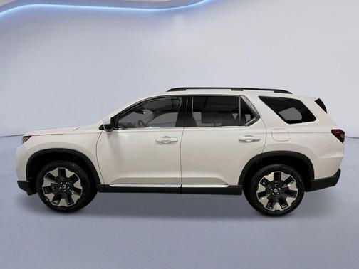 Platinum White 2026 Honda Pilot Touring