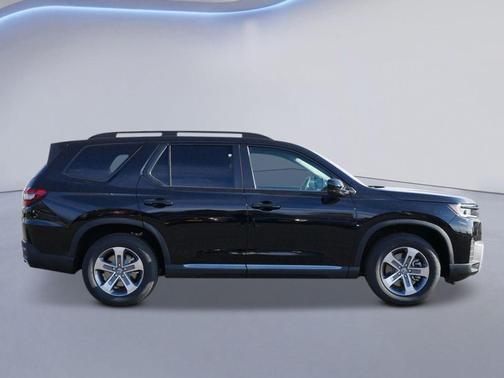 Crystal Black 2026 Honda Pilot EX-L