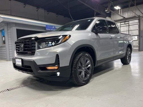 Lunar Silver Metallic 2021 Honda Ridgeline Sport