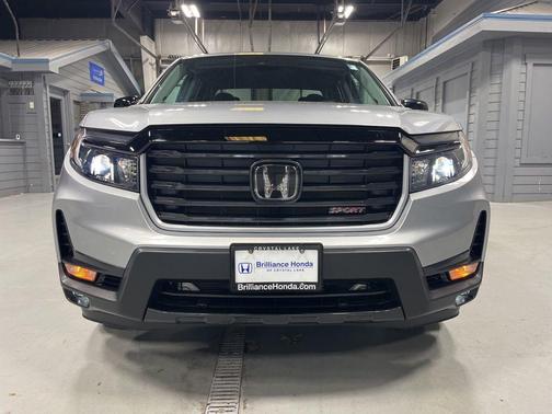 Lunar Silver Metallic 2021 Honda Ridgeline Sport