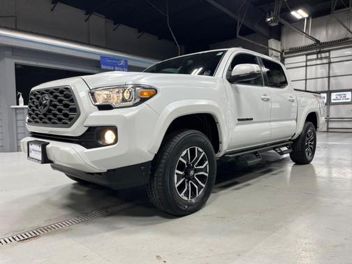 Wind Chill Pearl 2022 Toyota Tacoma TRD Sport