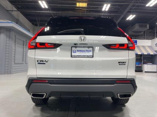 Platinum White 2026 Honda CR-V Hybrid Sport Touring
