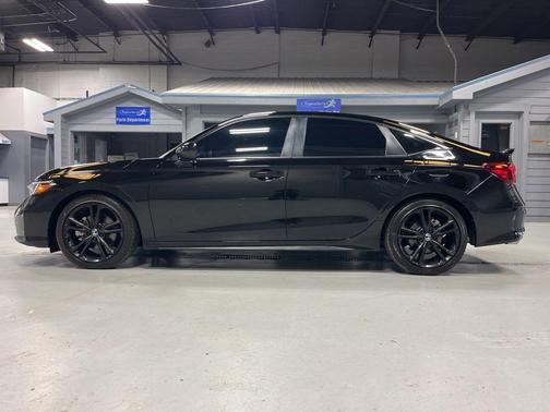 Black 2025 Honda Civic Si