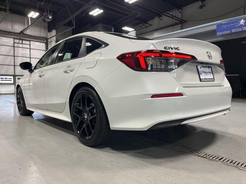 Platinum White Pearl 2026 Honda Civic Sport