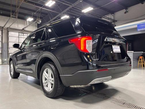 Agate Black Metallic 2020 Ford Explorer XLT