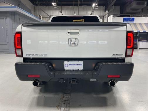 Platinum White Pearl 2023 Honda Ridgeline RTL