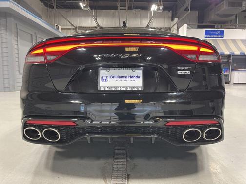 Aurora Black 2022 Kia Stinger GT2