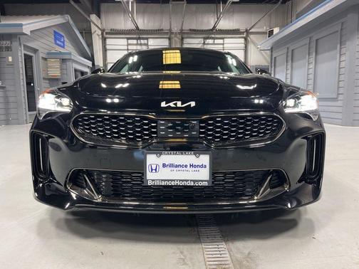 Aurora Black 2022 Kia Stinger GT2
