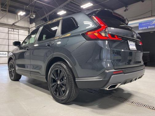 Meteorite Gray Metallic 2026 Honda CR-V Hybrid Sport Touring