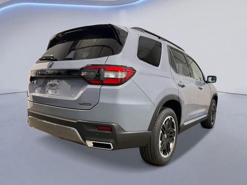 Gray 2026 Honda Pilot Touring S