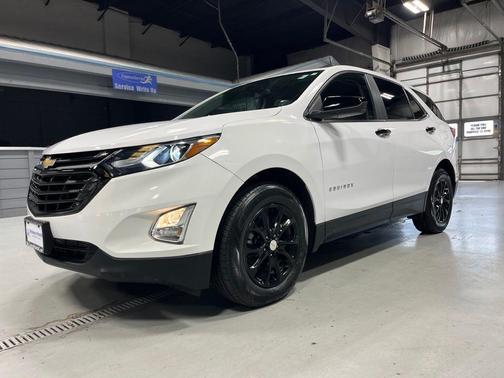 Summit White 2021 Chevrolet Equinox 1LT