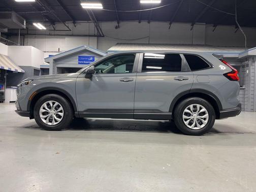 Urban Gray Pearl 2026 Honda CR-V LX
