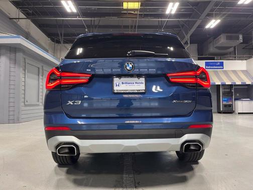 Phytonic Blue Metallic 2022 BMW X3 xDrive30i