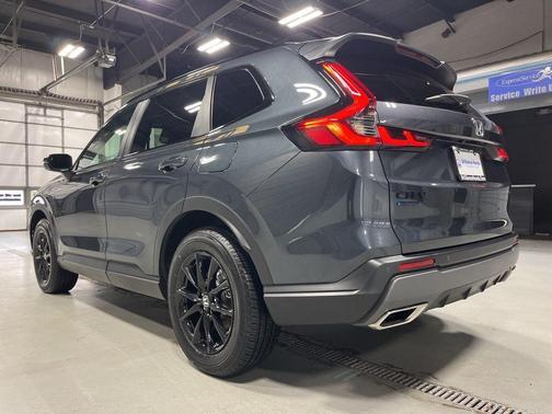 Meteorite Gray Metallic 2026 Honda CR-V Hybrid Sport-L