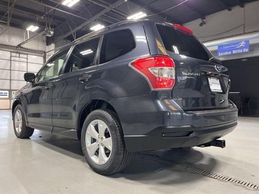 Dark Gray Metallic 2015 Subaru Forester 2.5i Premium