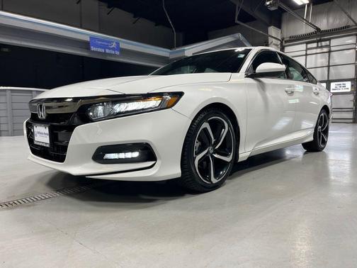 Platinum White Pearl 2020 Honda Accord Sport 1.5T
