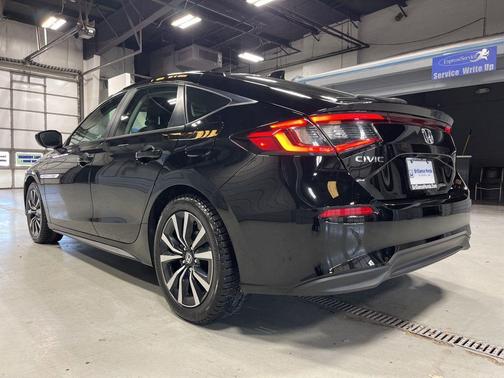 2024 Honda Civic EX-L