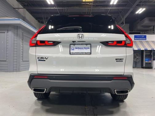 Platinum White Pearl 2026 Honda CR-V Hybrid Sport Touring