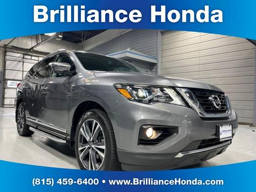 Gun Metallic 2020 Nissan Pathfinder Platinum