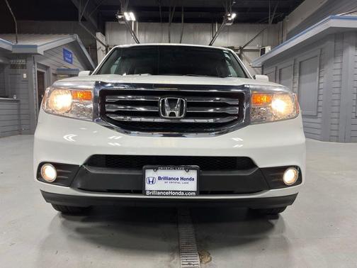 Taffeta White 2015 Honda Pilot SE