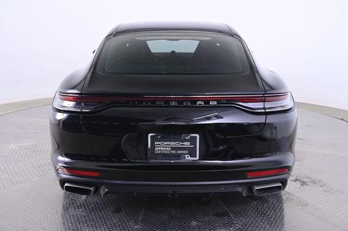 2021 Porsche Panamera 4