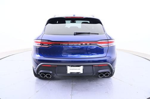 2025 Porsche Macan T