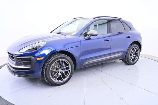 2025 Porsche Macan T