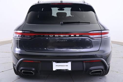 Volcano Grey Metallic 2026 Porsche Macan Macan