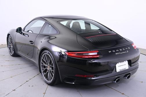 2017 Porsche 911 Carrera S