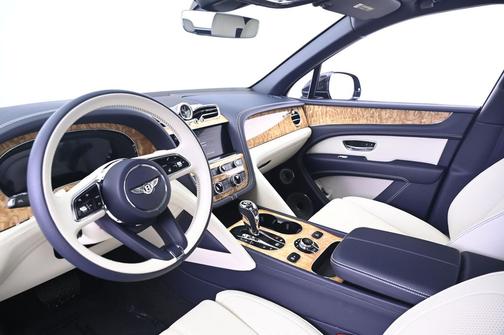 2024 Bentley Bentayga 