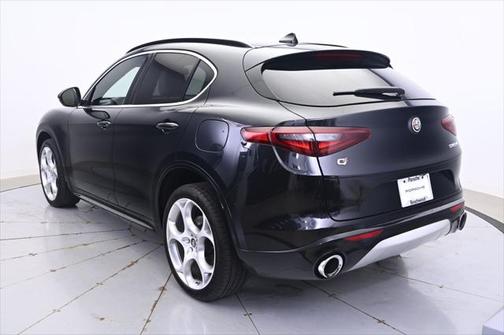 2023 Alfa Romeo Stelvio Ti Lusso