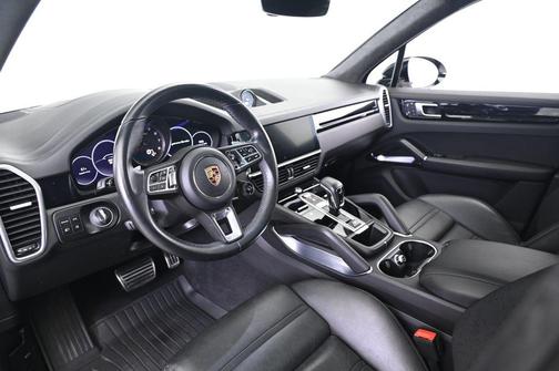2023 Porsche Cayenne Turbo