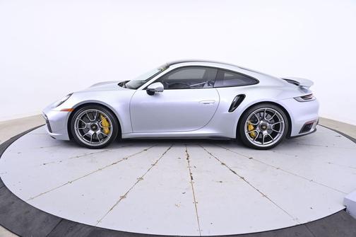 2021 Porsche 911 Turbo