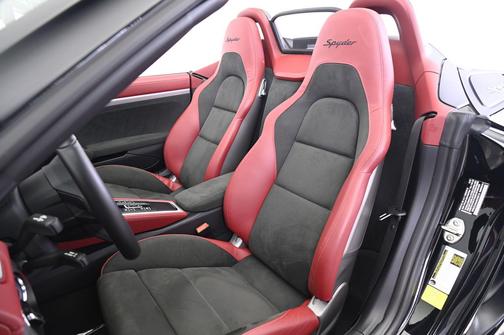 2022 Porsche 718 Spyder Base