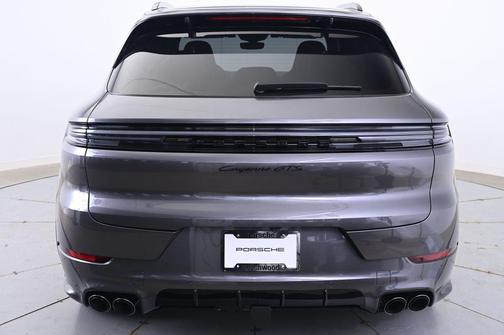 2026 Porsche Cayenne GTS