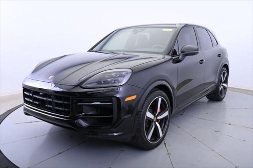 2024 Porsche Cayenne S