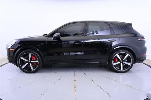 2024 Porsche Cayenne S