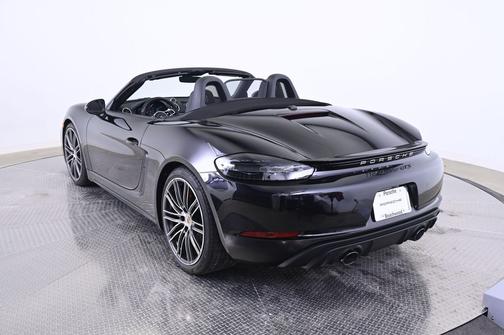 2025 Porsche 718 Boxster GTS 4.0