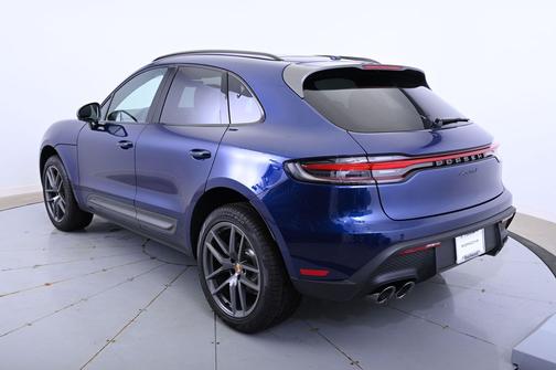 2025 Porsche Macan 