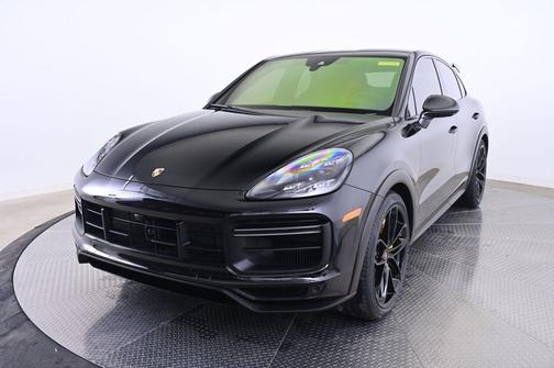 2023 Porsche Cayenne Turbo GT
