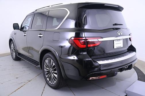 2021 INFINITI QX80 SENSORY AWD
