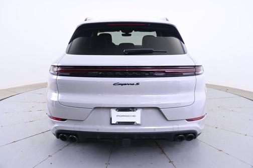 2025 Porsche Cayenne Cayenne S E-Hybrid