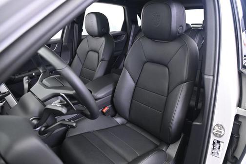 2025 Porsche Cayenne Cayenne S E-Hybrid