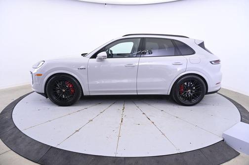 2025 Porsche Cayenne Cayenne S E-Hybrid