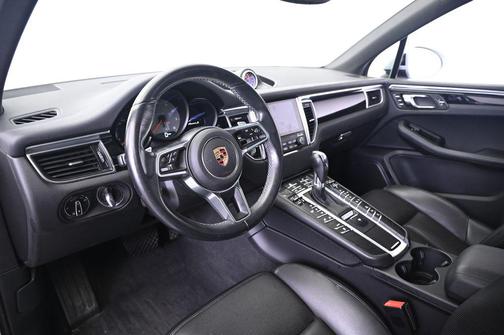 2018 Porsche Macan S