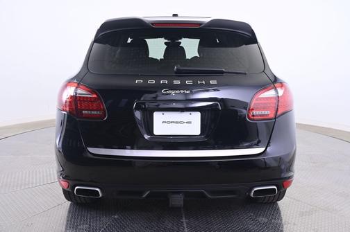 Black 2014 Porsche Cayenne Platinum Edition